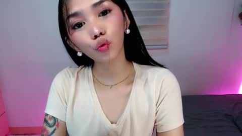 urbbgirl alliah online show from April 2026 02:03:02 AM