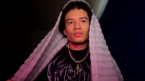 Snapshot of uhdummy chatting on January 2025 08:11:02 PM snap mixedaddyx ig drexdummy online show from January 2025 08:11:02 PM