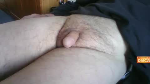 Snapshot of uk_exhibitionist70 chatting on January 2025 01:19:02 PM Hairy UK guy online show from January 2025 01:19:02 PM