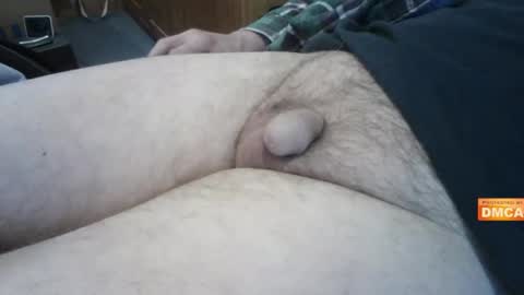 Snapshot of uk_exhibitionist70 chatting on January 2025 04:18:02 PM Hairy UK guy online show from January 2025 04:18:02 PM