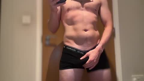ukboi3 online show from July 2026 11:04:01 PM