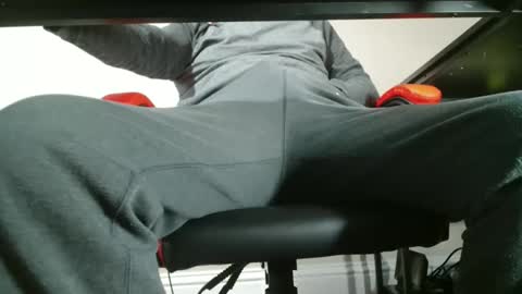 ukguynxtdr online show from January 2026 09:00:01 AM