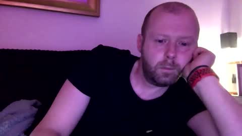 ukmatty3 online show from March 2026 07:20:02 PM