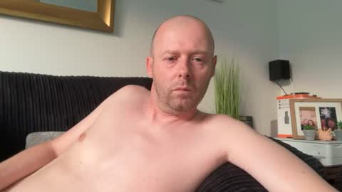 ukmatty3 online show from June 2026 08:19:01 PM