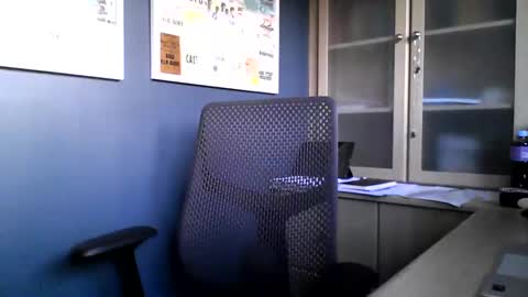 Snapshot of ukshowall chatting on September 2025 04:41:02 PM mark online show from September 2025 04:41:02 PM