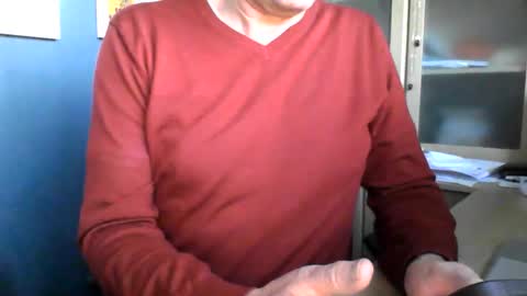 mark online show from December 2025 03:06:01 PM