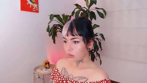 Snapshot of ulala_martina chatting on September 2025 01:00:01 AM Martina online show from September 2025 01:00:01 AM