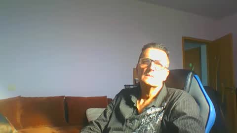 ulmeni7 online show from November 2025 10:04:02 AM