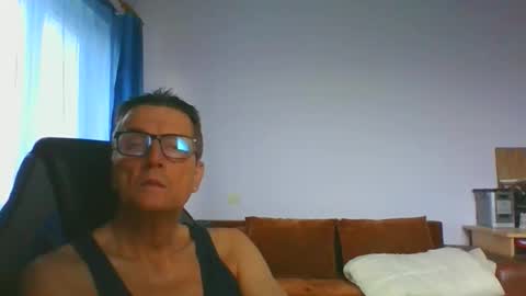 ulmeni7 online show from November 2025 07:31:02 AM