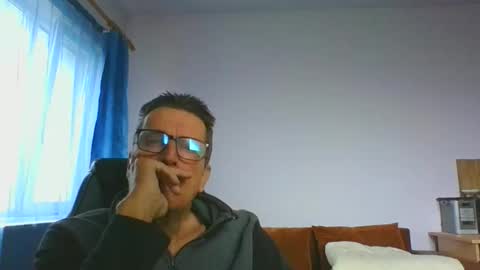 ulmeni7 online show from December 2025 11:15:01 AM