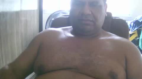 ulmo_br online show from November 2025 06:21:01 PM