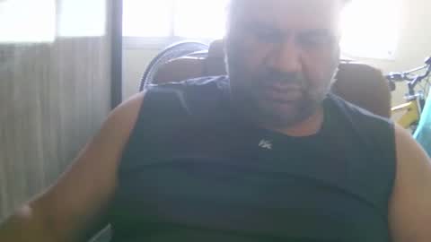 ulmo_br online show from November 2025 01:06:02 PM