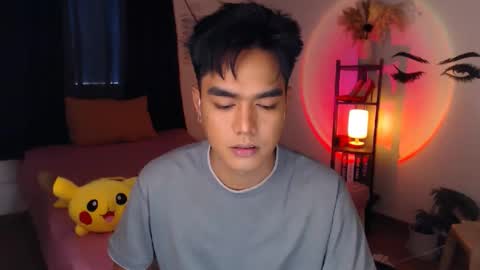 Alex online show from February 2025 10:50:02 PM