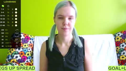 Roxy online show from February 2025 10:15:02 AM