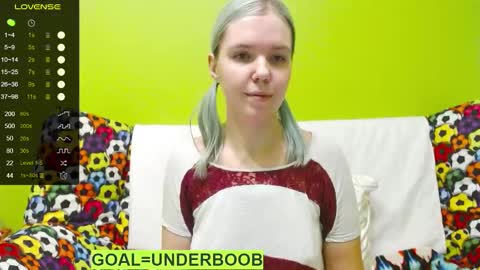 Roxy online show from February 2025 06:56:02 PM