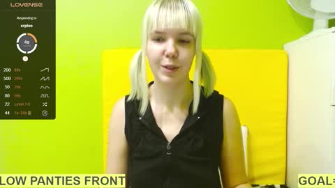 Roxy online show from December 2025 11:34:02 PM