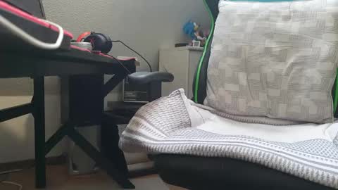 Mr.  Mrs. Smith online show from February 2025 07:15:01 AM