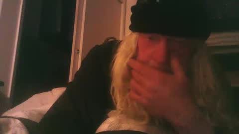 umbrado online show from March 2025 07:54:02 AM