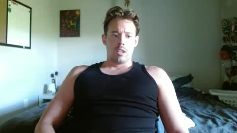 Andrew online show from May 2026 08:03:02 PM