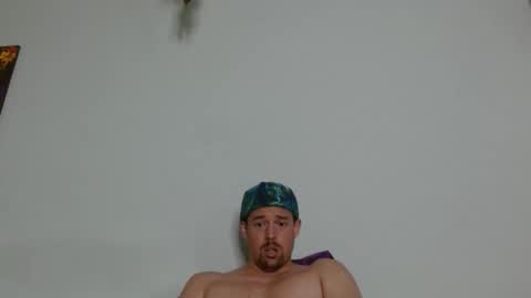 Andrew online show from May 2026 07:33:01 PM