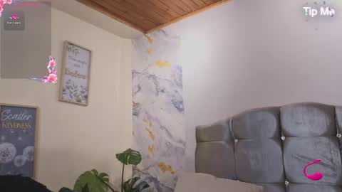 un_sluttyy online show from July 2026 11:30:02 AM