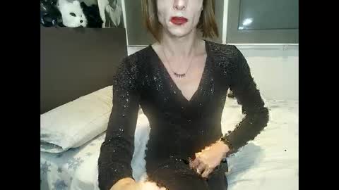 unadiosa online show from March 2025 05:11:02 PM