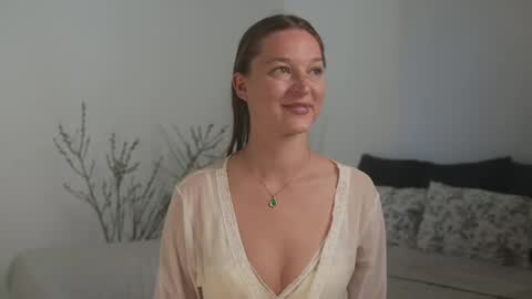 Sasha online show from May 2026 06:32:02 AM