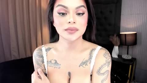 Lady tan online show from November 2025 07:24:01 PM