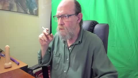 Uncle Hottie online show from April 2026 07:58:02 PM