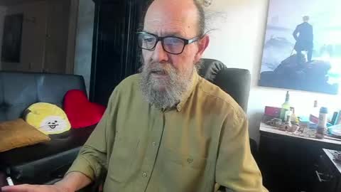 Uncle Hottie online show from June 2026 06:54:02 PM
