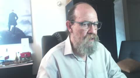 Uncle Hottie online show from July 2026 03:14:01 PM
