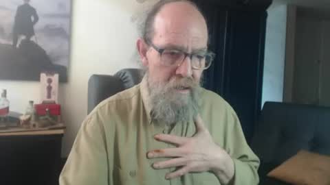 Uncle Hottie online show from July 2026 03:59:02 PM