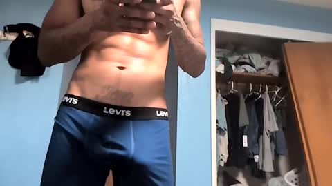 Snapshot of uncut_papi1989 chatting on November 2025 12:13:01 AM tele kuzhbuzh online show from November 2025 12:13:01 AM