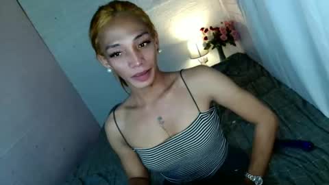 LOVELY JANE online show from May 2026 10:53:01 AM
