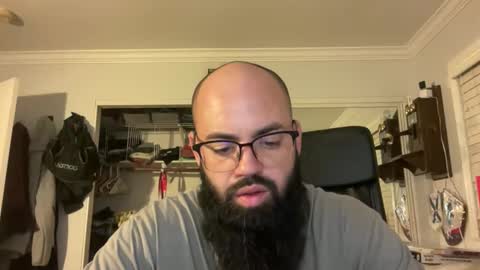 Snapshot of uncutbeard129840 chatting on November 2025 01:48:01 AM uncutbeard129840 online show from November 2025 01:48:01 AM