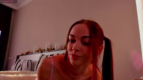 Under The Skin online show from February 2025 02:37:02 PM