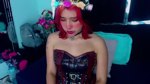 Snapshot of underbaby_ chatting on December 2024 08:36:02 PM UnderBaby online show from December 2024 08:36:02 PM