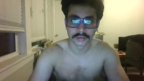 Snapshot of understanding_man chatting on March 2026 03:33:01 AM understanding_man online show from March 2026 03:33:01 AM