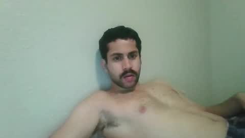 Snapshot of understanding_man chatting on April 2026 08:11:01 AM understanding_man online show from April 2026 08:11:01 AM