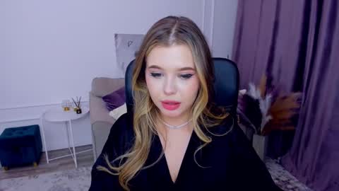 Alice online show from February 2025 01:55:01 AM