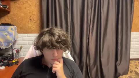 Snapshot of unholy_heat chatting on September 2025 07:47:02 PM Anri online show from September 2025 07:47:02 PM