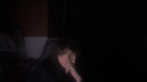 Snapshot of unholy_heat chatting on December 2025 11:54:01 PM Anri online show from December 2025 11:54:01 PM