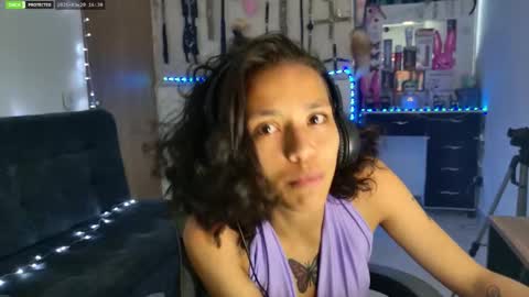 Unicornio online show from March 2026 09:30:02 PM