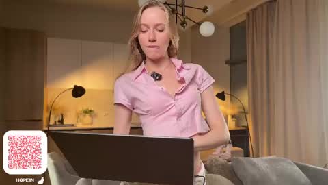 Snapshot of unnabella chatting on July 2026 08:11:01 PM UnnaBella online show from July 2026 08:11:01 PM