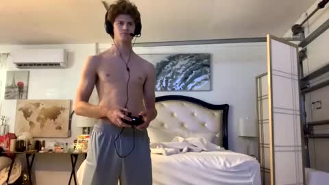 Stepbro online show from February 2025 02:50:02 PM