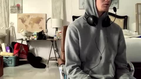 Stepbro online show from February 2025 11:38:02 AM