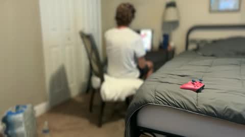 Stepbro online show from October 2025 11:00:02 PM