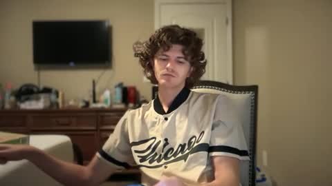 Stepbro online show from October 2025 08:41:01 PM