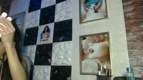 chrizzy online show from November 2025 05:36:02 PM