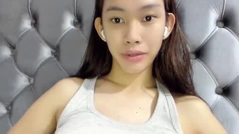 Snapshot of ur_cora_licious chatting on February 2025 06:21:01 AM Cora online show from February 2025 06:21:01 AM